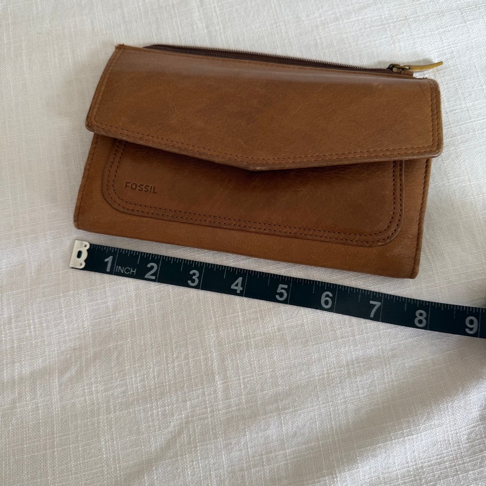 Fossil Tan‎ Leather Trifold Clutch Wallet Zip Pocket ID Window Cognac Brown - Picture 5 of 6